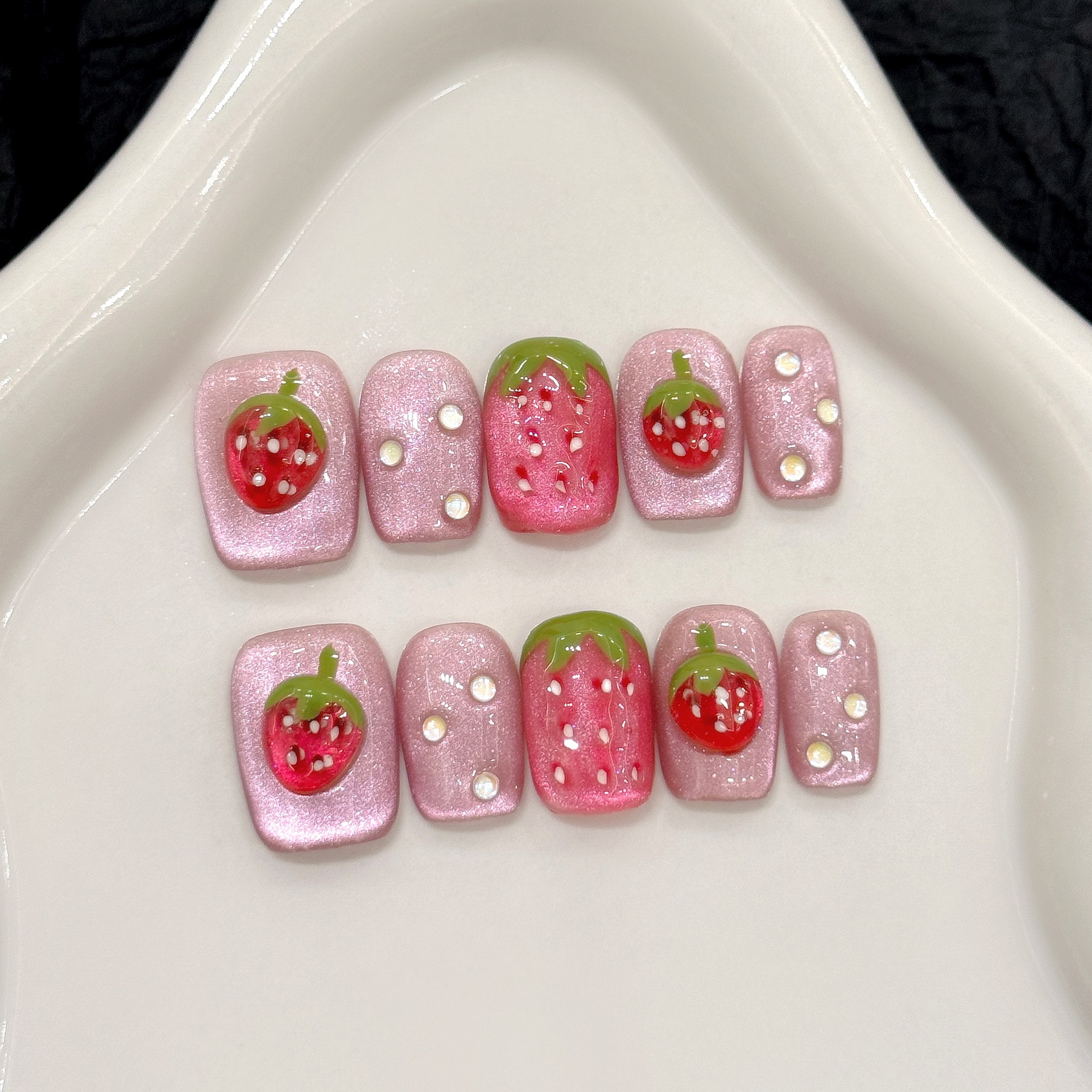 Nail Art Strawberry - 10pcs Handmade Press on Nails 3D