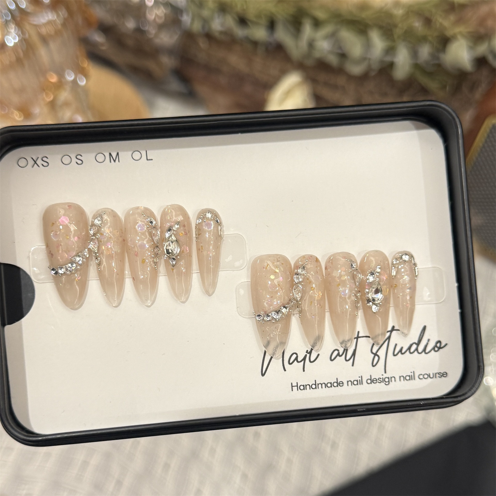 10 pcs Long Pointed Oval Nude  - Nail Art Glitter ulasan dan harga
