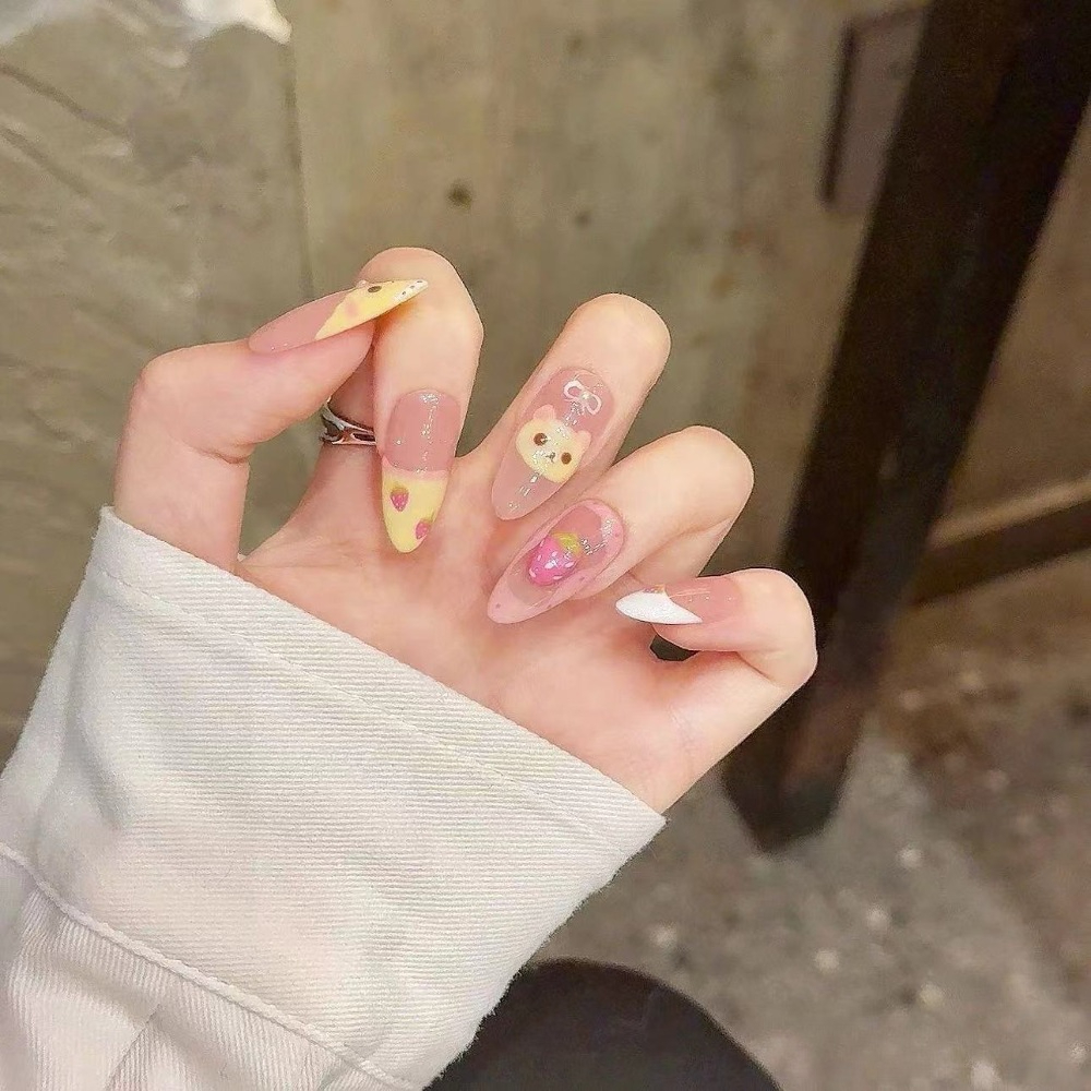 10 Pieces Strawberry Bear Cute - Nail Art Strawberry ulasan dan harga