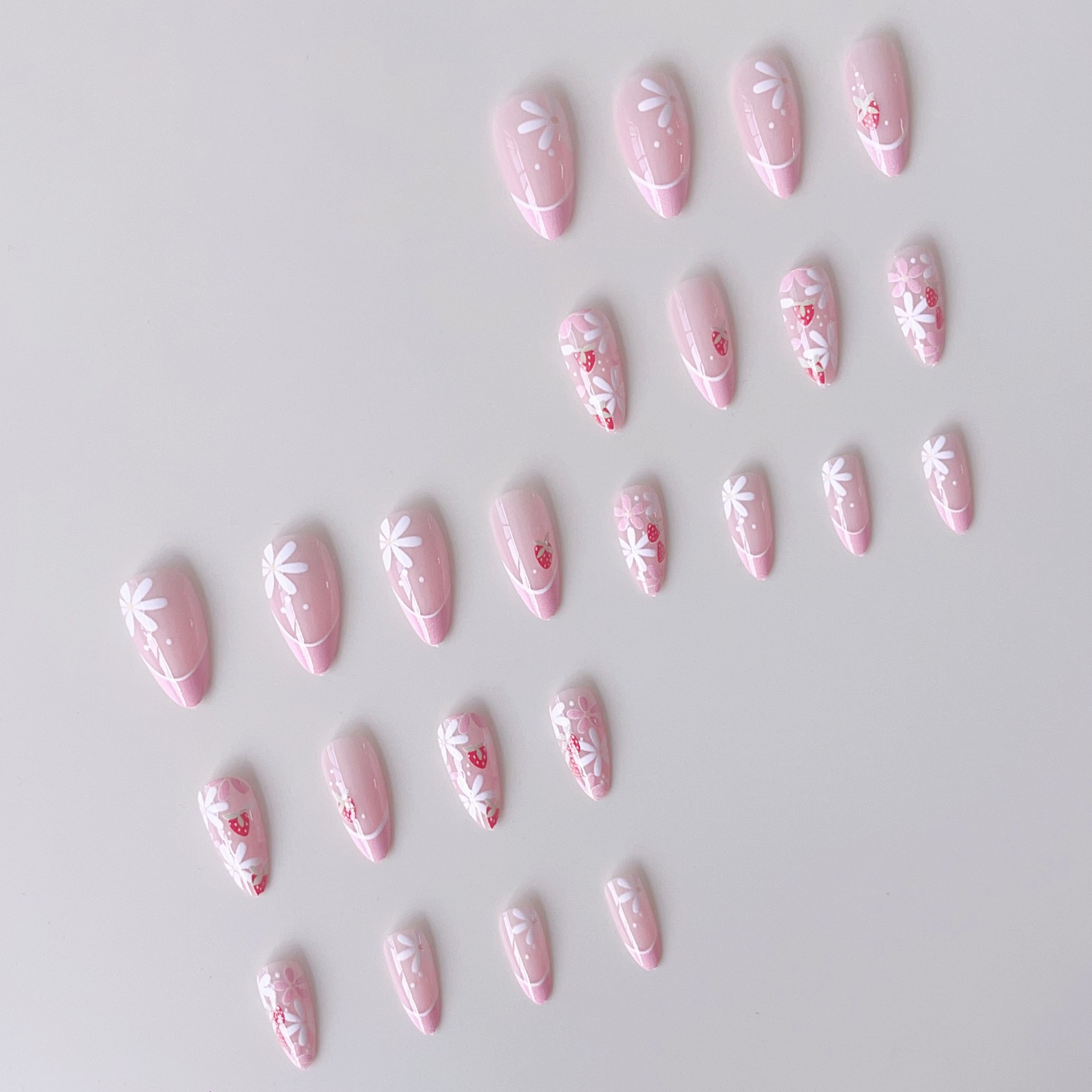 24pcs Ins Short Almond False N - Nail Art Strawberry ulasan dan harga