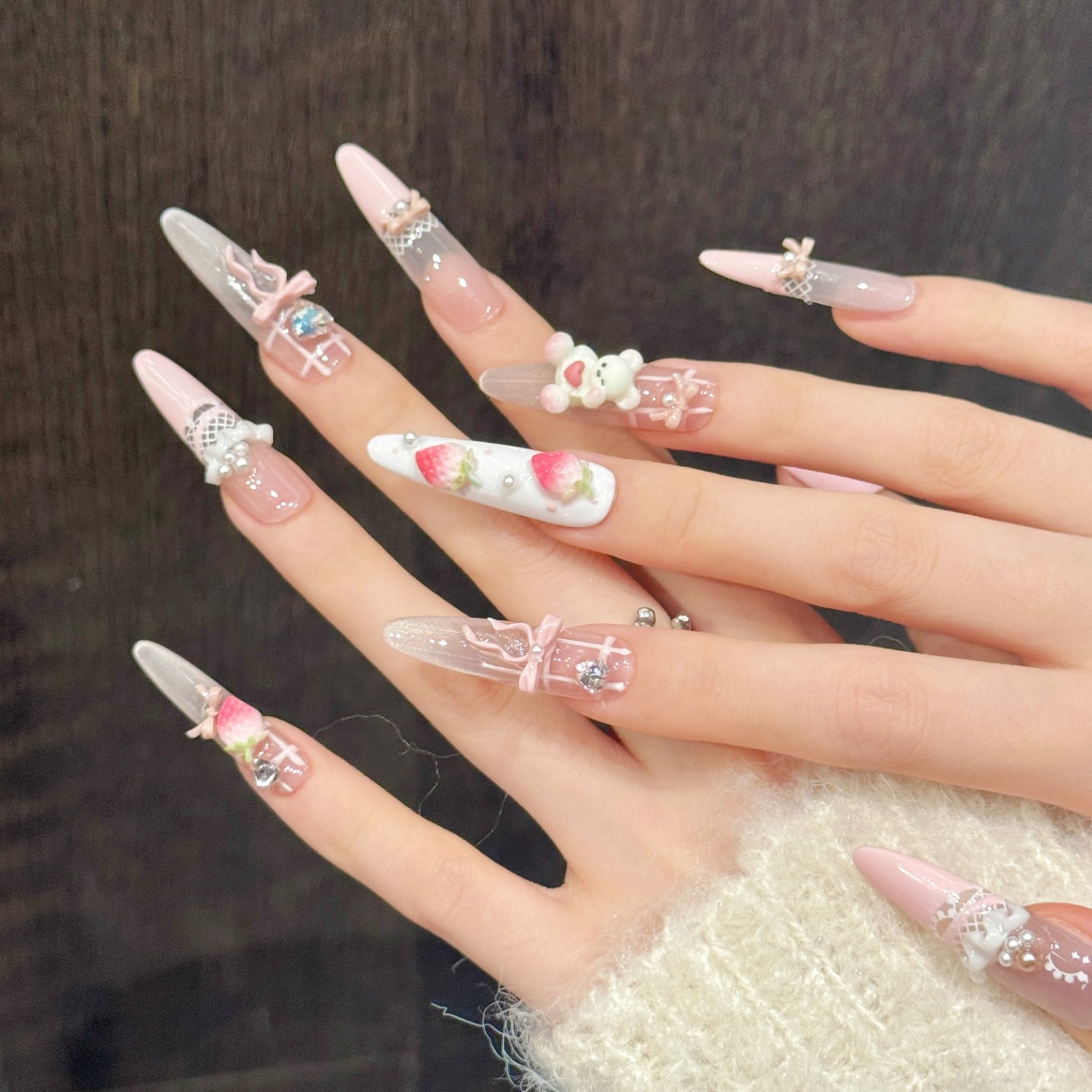 10PCS Stiletto Handmade Press  - Nail Art Strawberry ulasan dan harga
