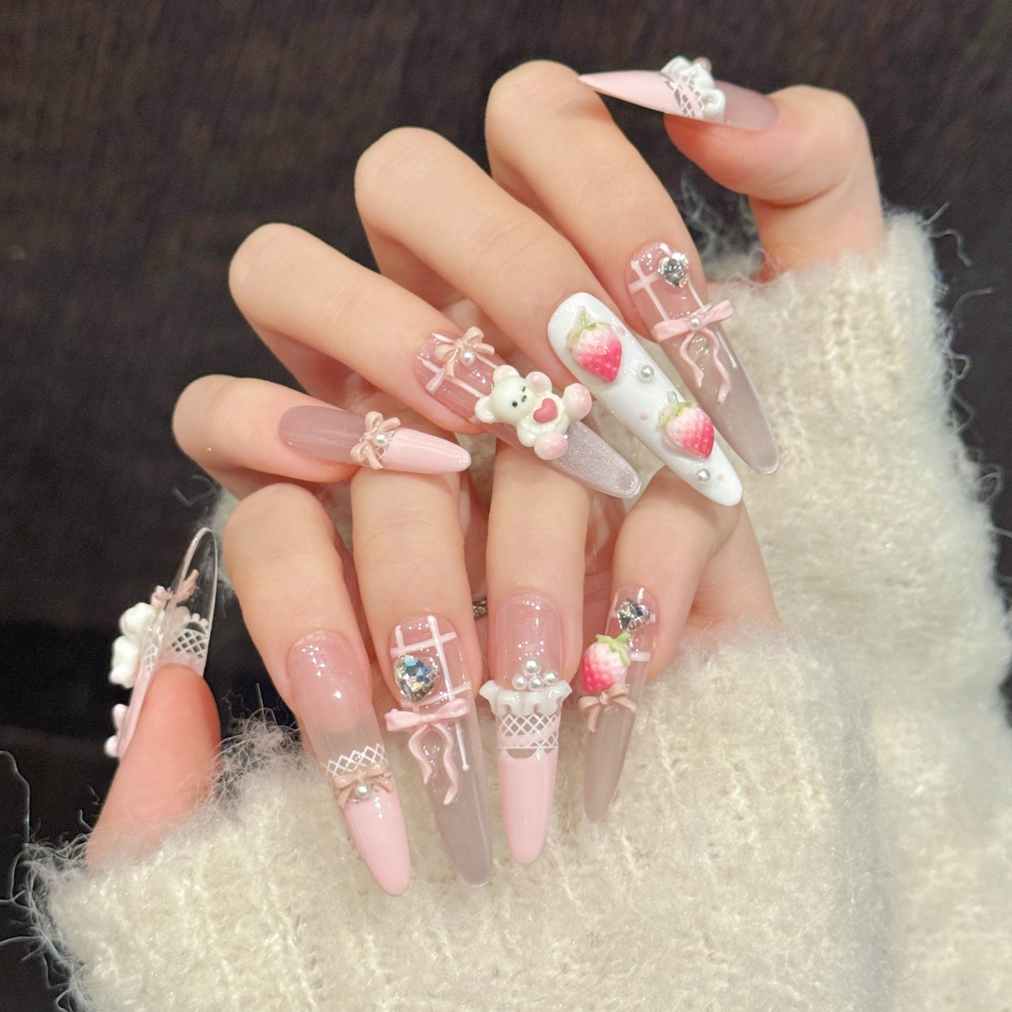 10PCS Stiletto Handmade Press  - Nail Art Strawberry ulasan dan harga