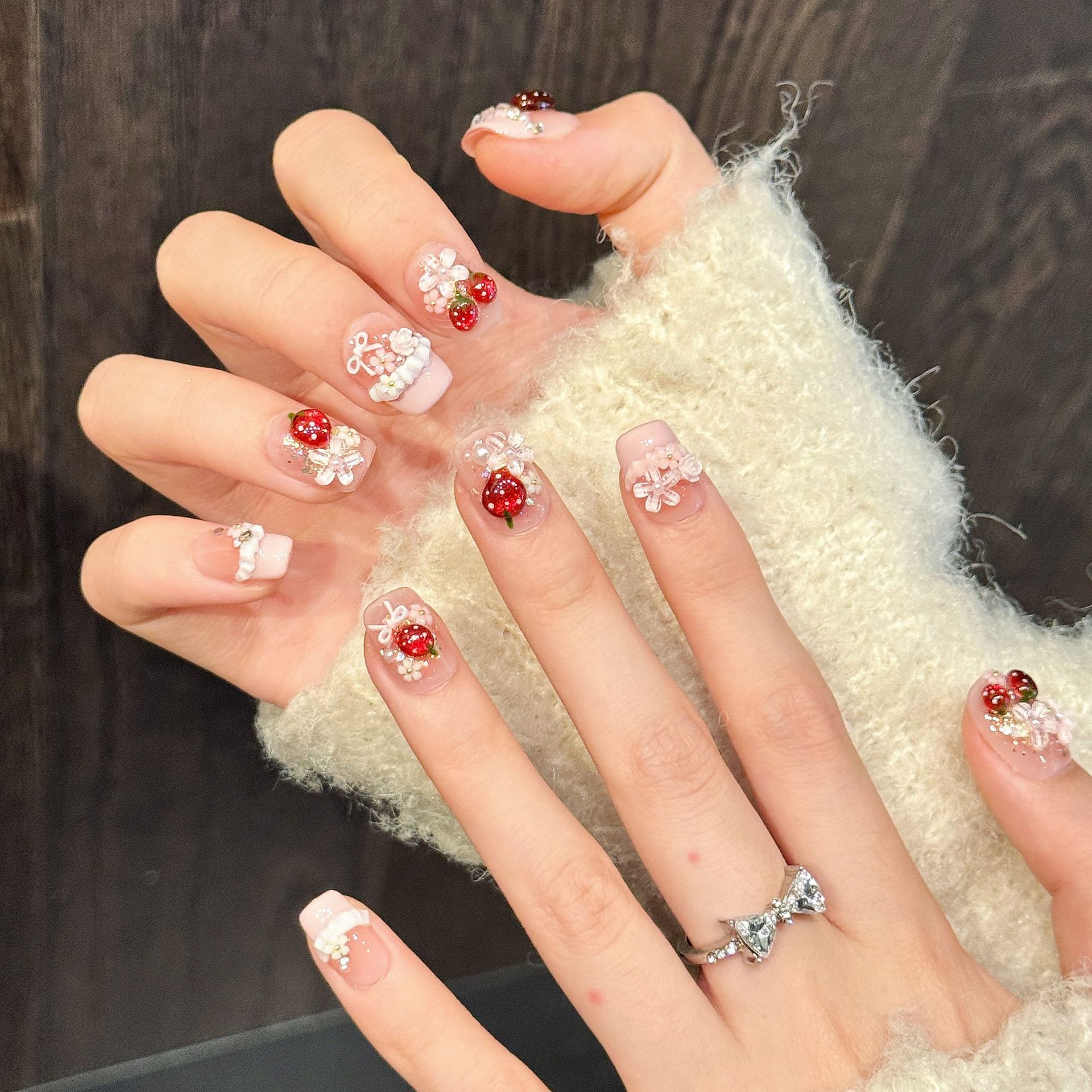 10pcs Cute Red Strawberry Pres - Nail Art Strawberry ulasan dan harga